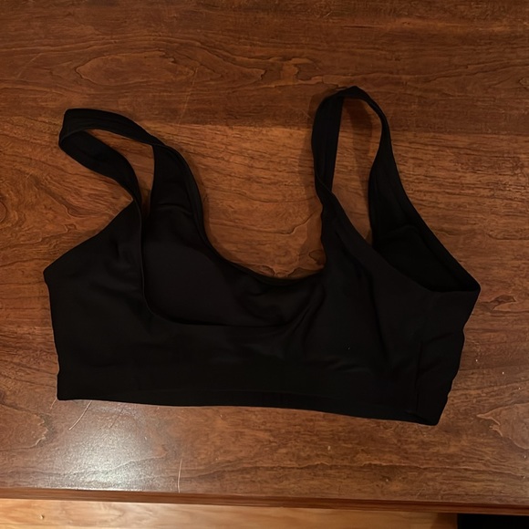 Black bathing suit top - Picture 2 of 3